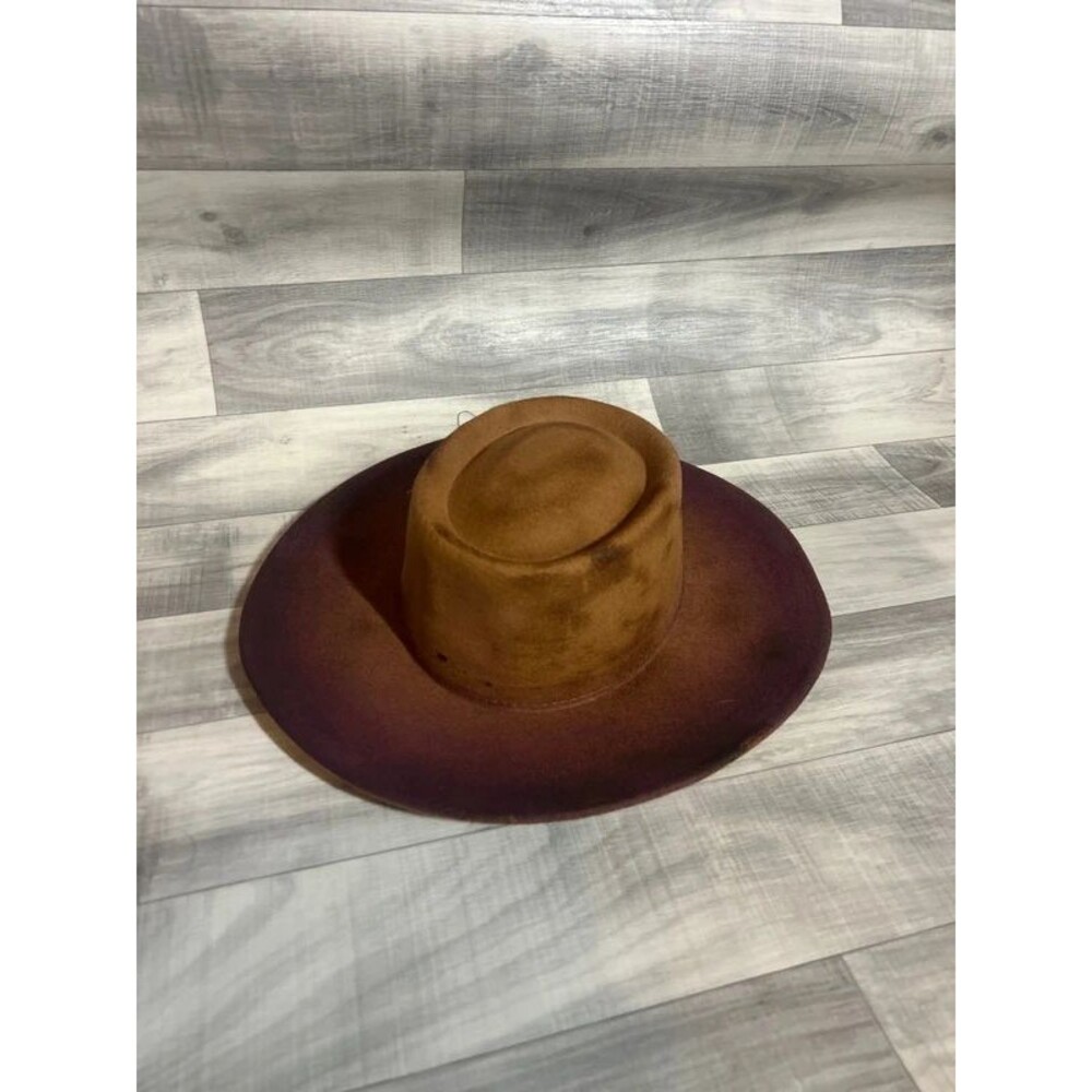 Cowgirl hat